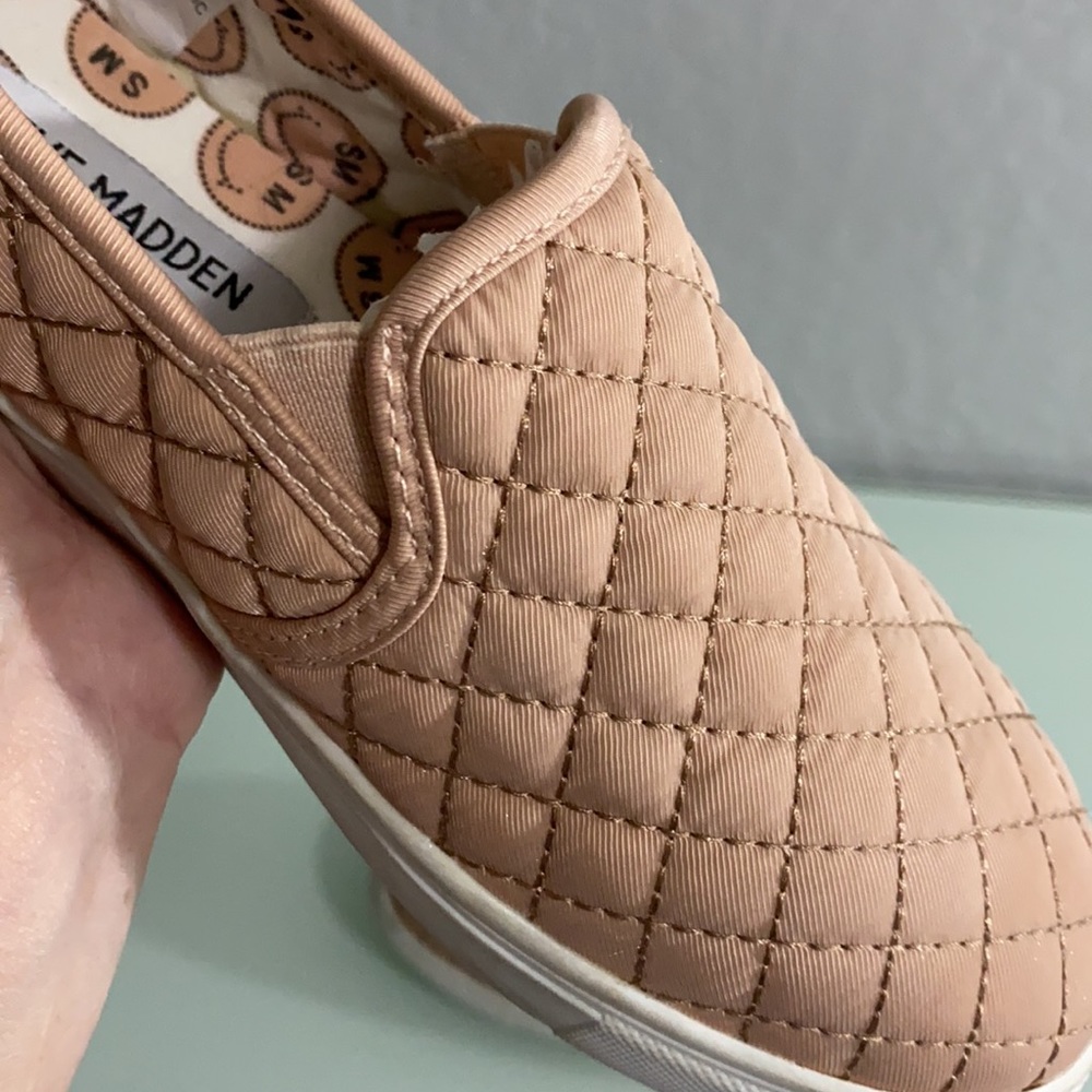 Steve Madden - Picture 8 of 8